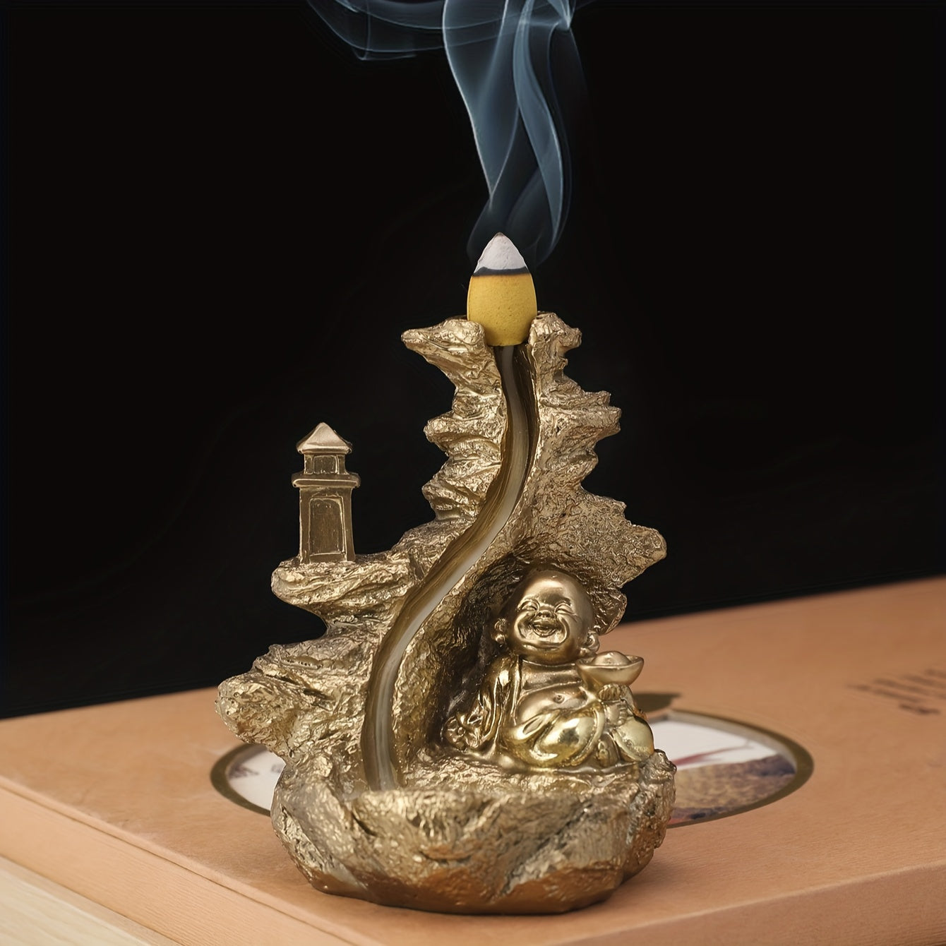 Incensário Cascata Buda Dourado Bodhi